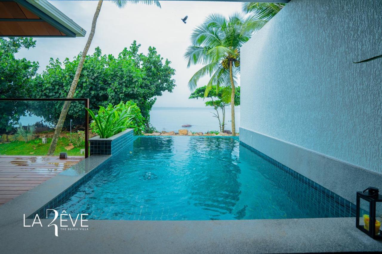 La Reve The Beach Villa 말라푸람 외부 사진