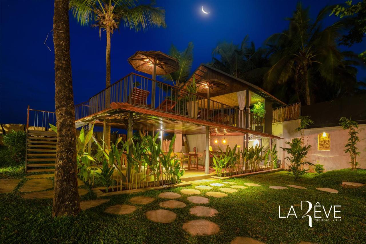 La Reve The Beach Villa 말라푸람 외부 사진